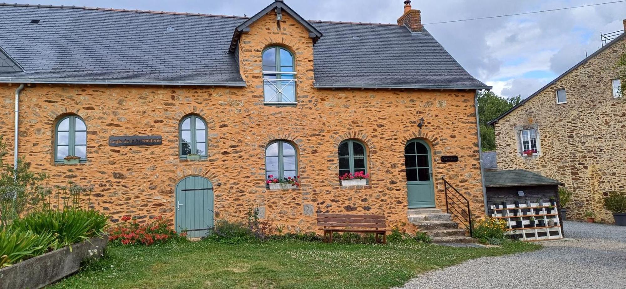 Logis De La Provosterie - Cyclamen Villa Ahuille Exterior photo